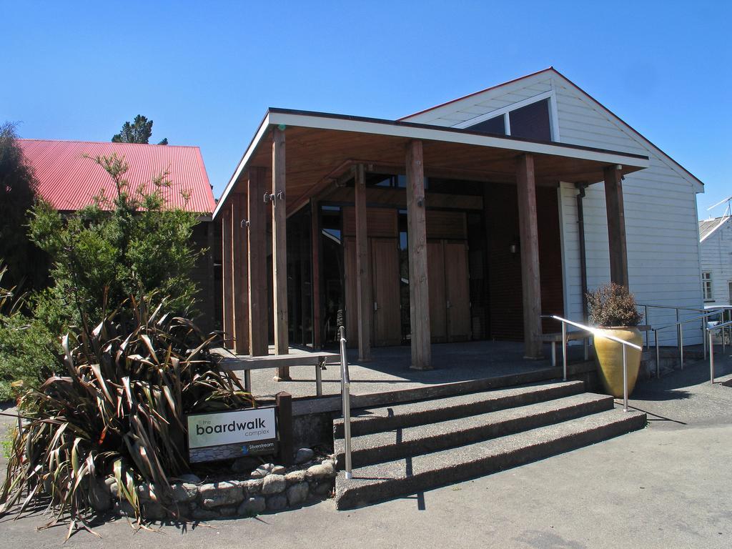 Silverstream Retreat Lower Hutt Exterior photo