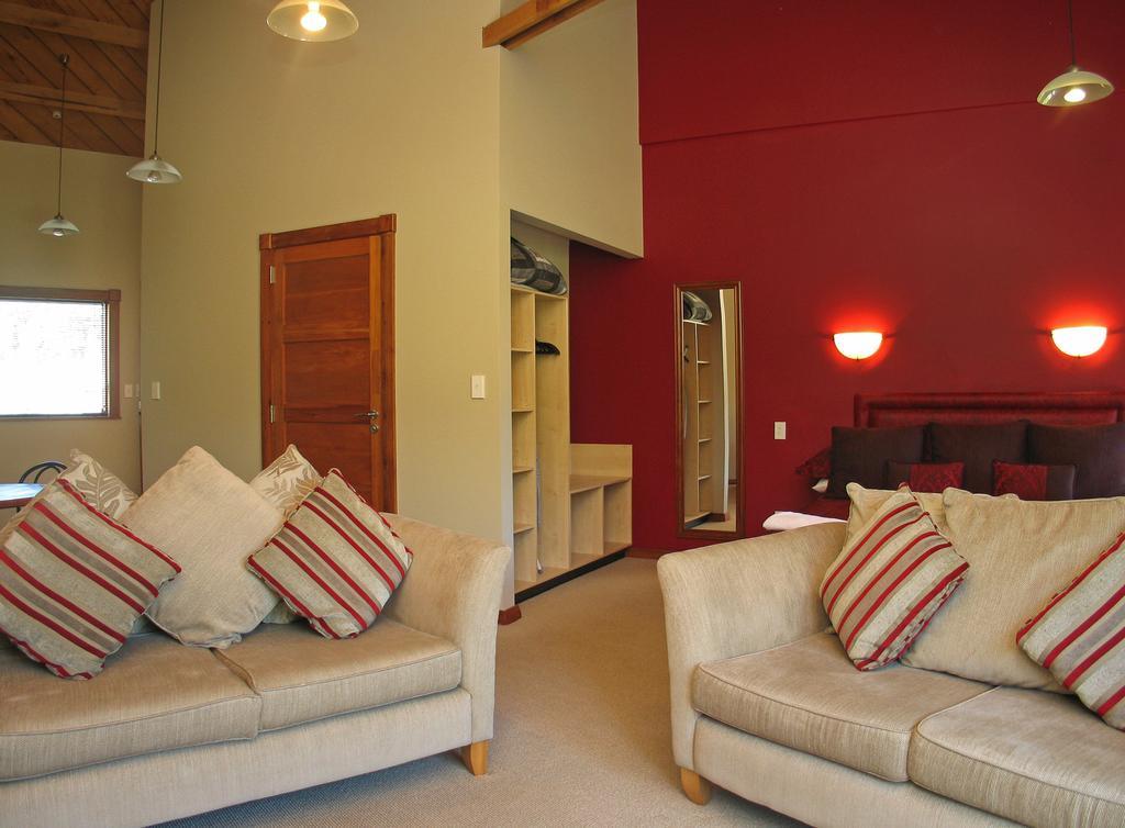 Silverstream Retreat Lower Hutt Exterior photo