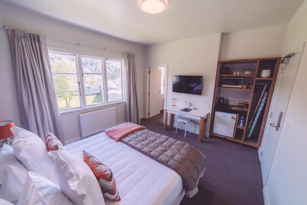 Silverstream Retreat Lower Hutt Exterior photo